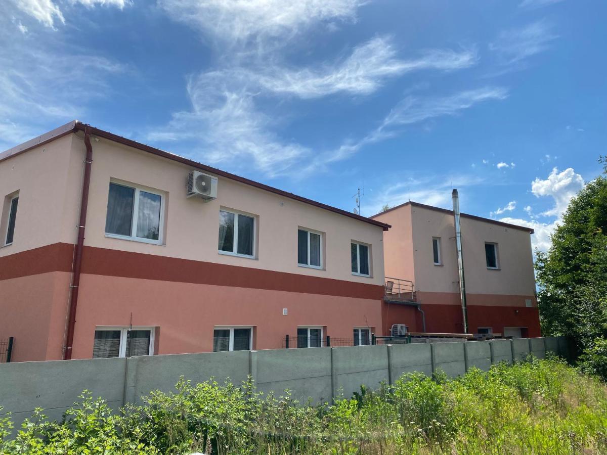 Apartmány Krupka Bagian luar foto