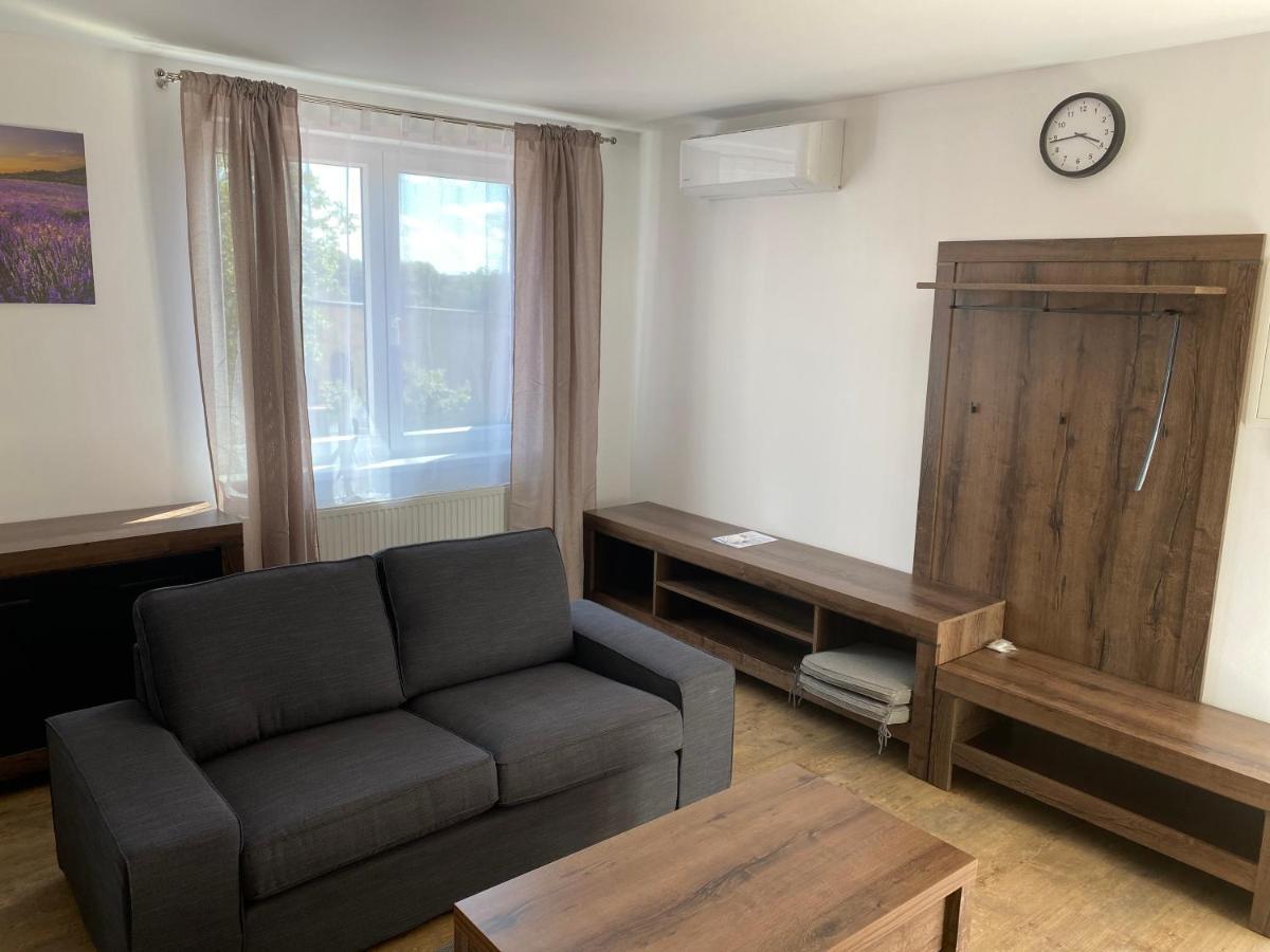 Apartmány Krupka Bagian luar foto