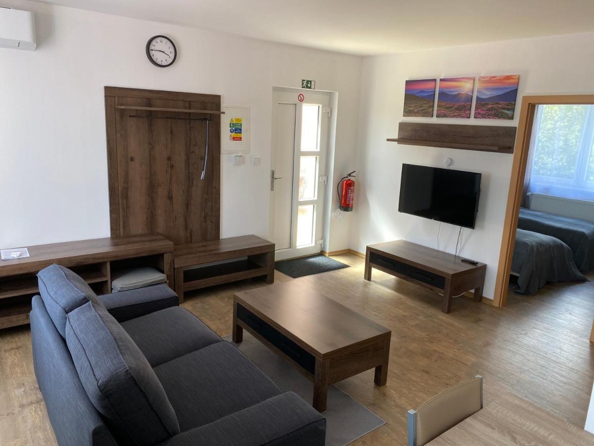 Apartmány Krupka Bagian luar foto