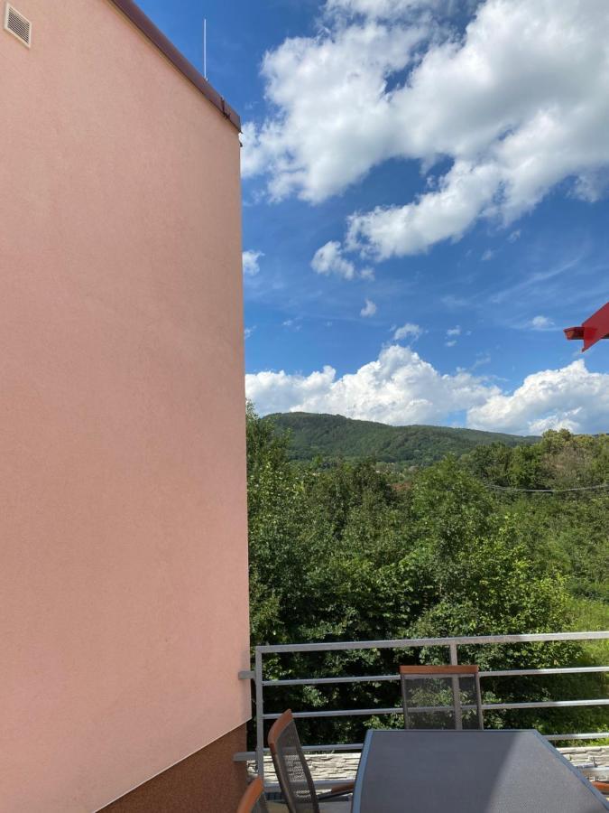Apartmány Krupka Bagian luar foto