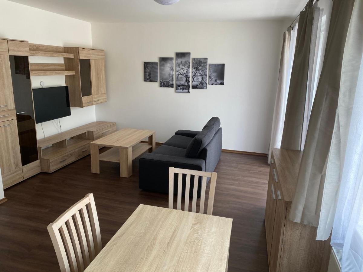 Apartmány Krupka Bagian luar foto