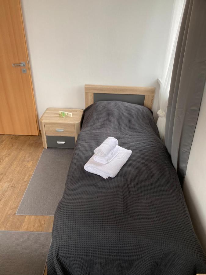 Apartmány Krupka Bagian luar foto